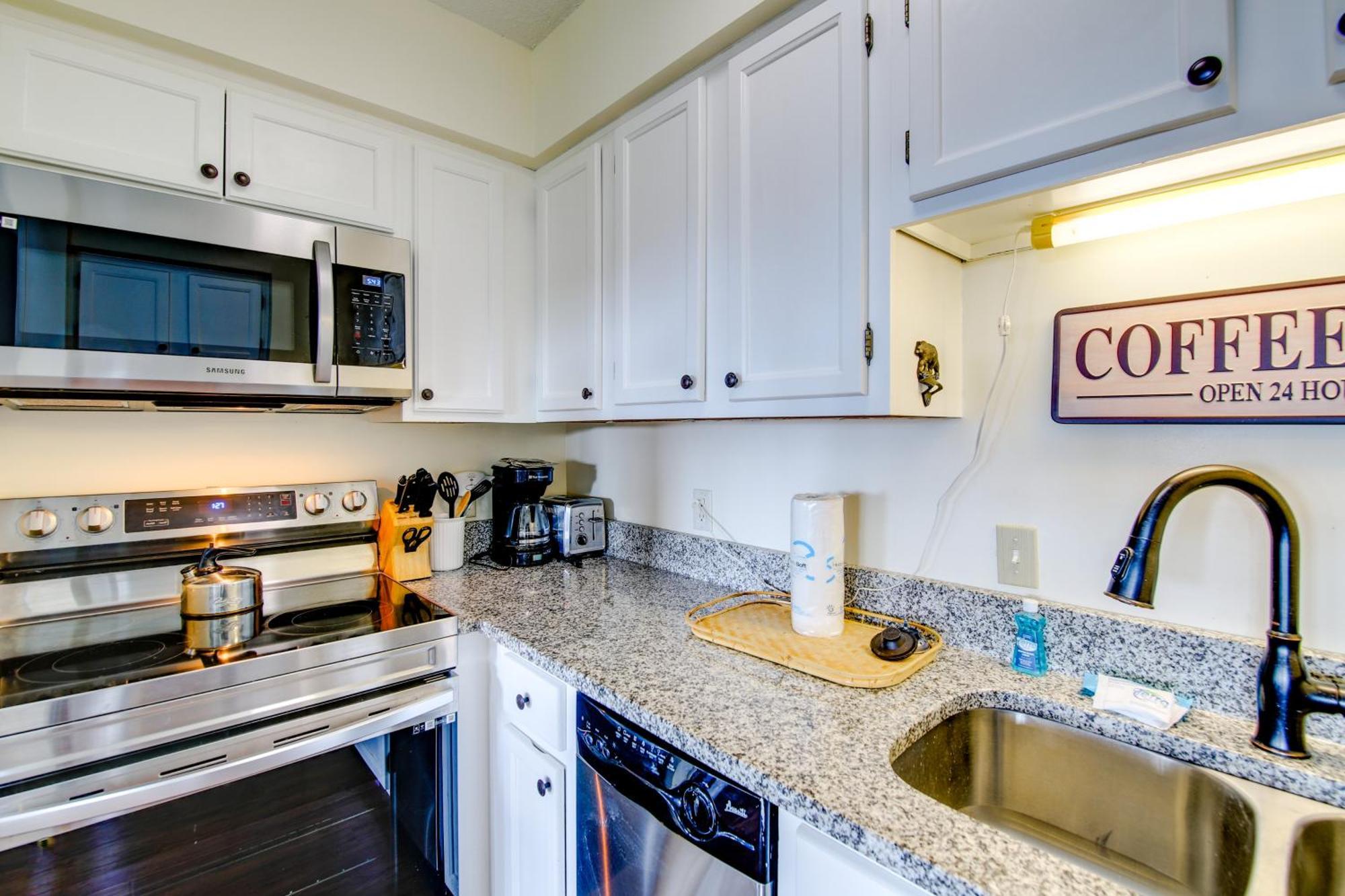 Gatlinburg Mountaintop Condo With Balcony And Views! Екстериор снимка